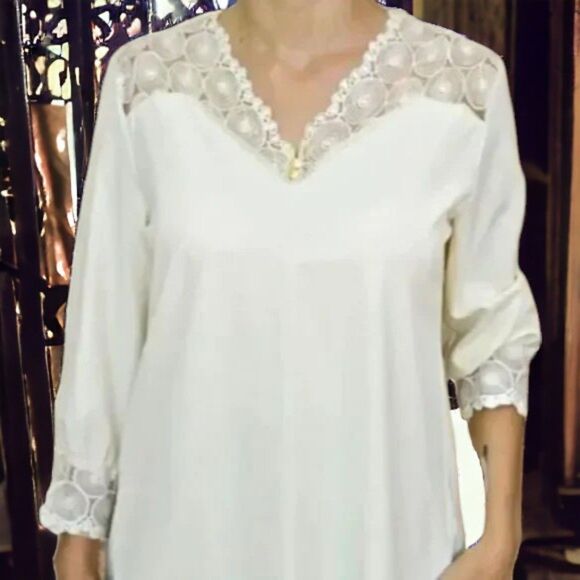 Forever 21 Beige Blouse - Picture 1 of 4